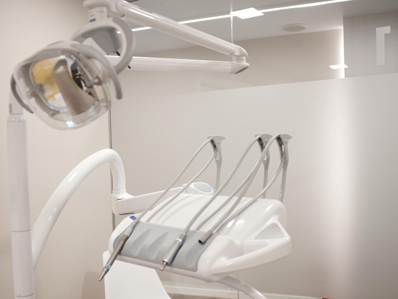 ADE Assistència Dental Especialitzada Bruc (4)