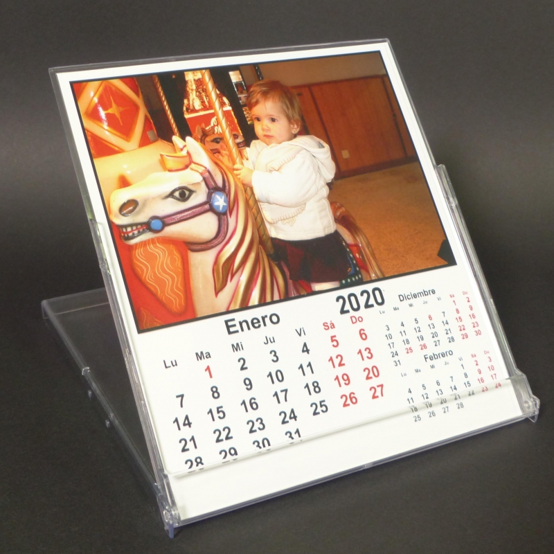 Calendario mensual en caja